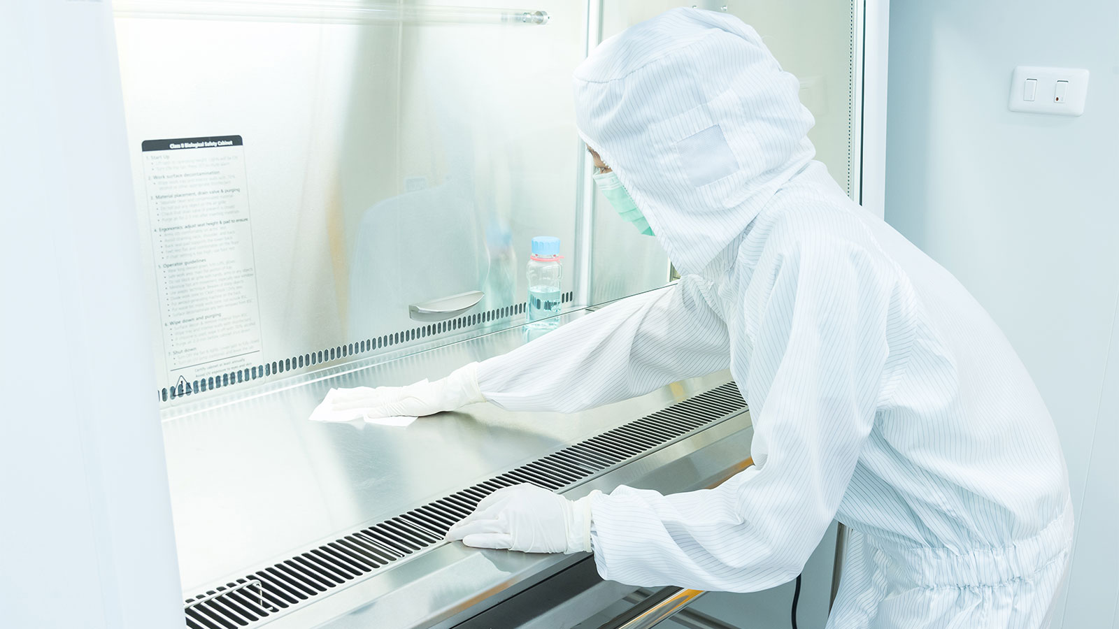 Keeping Your Cleanroom Clean: A Four Step Process - Guardian Medical ...